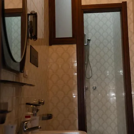 Guest house Aurooms