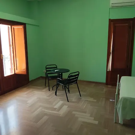 Casa de hóspedes Aurooms 3*